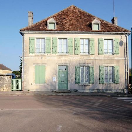 Gîte communal 148 Sainpuits Esterno foto