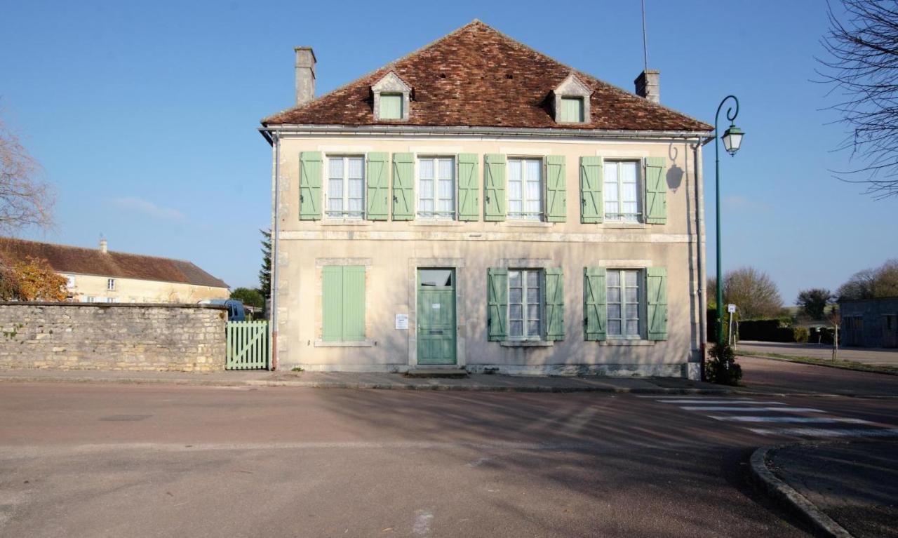 Gîte communal 148 Sainpuits Esterno foto